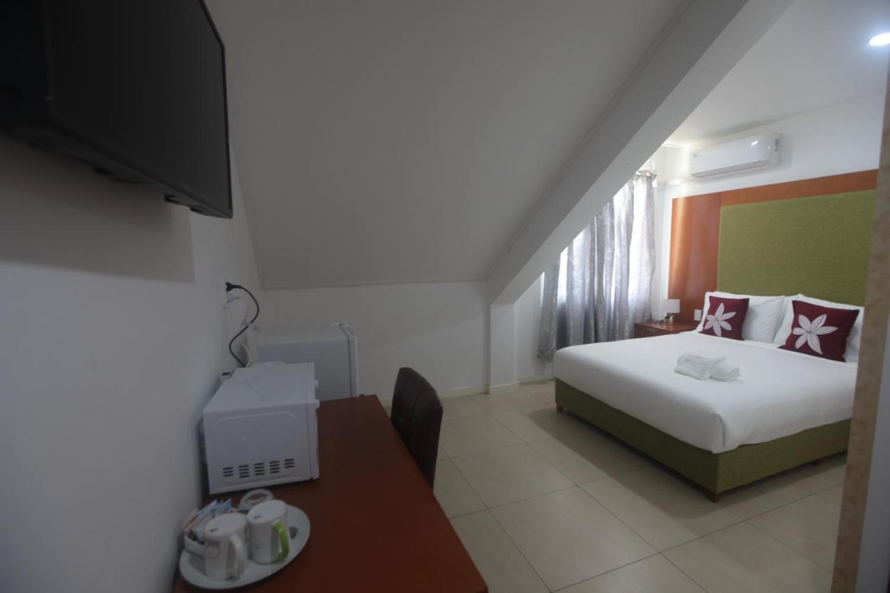 Alec'S Motel Alamagoto Dış mekan fotoğraf